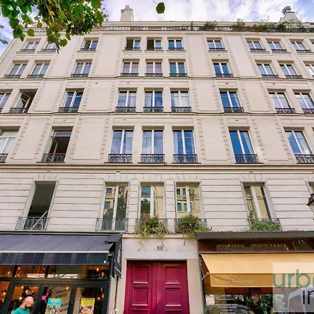 Apartment 127 - Spacious 4br In Montorgueil Paris